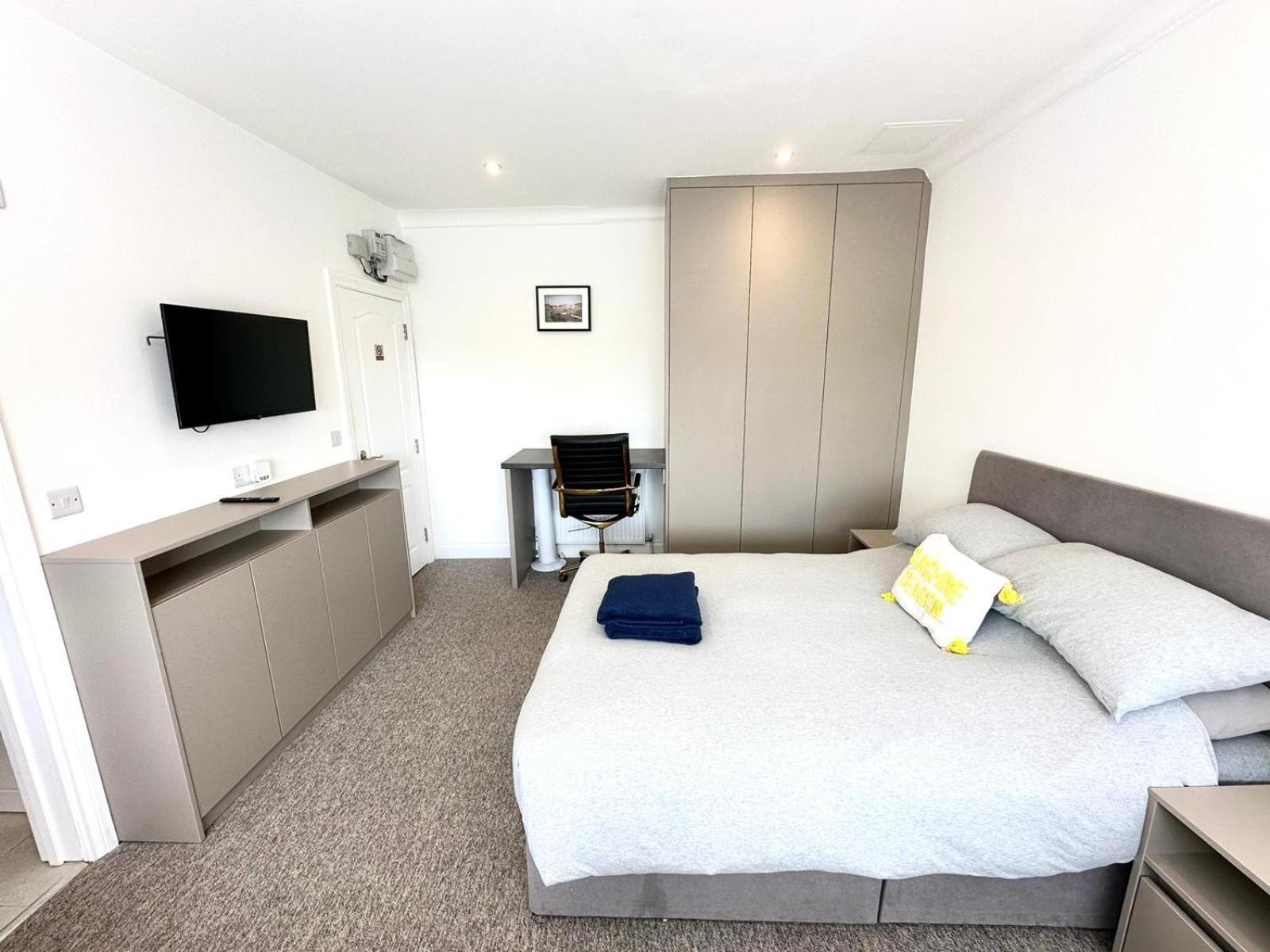 Sunny Modern, Private Apartment,15 Mins To Central London Hendon Exterior foto